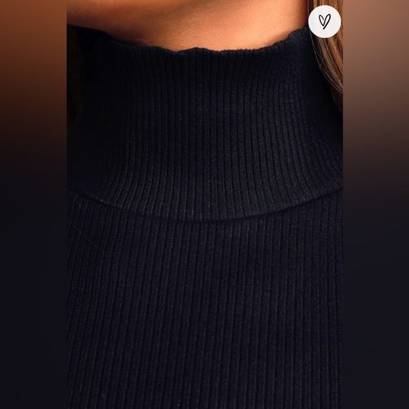 lulus | 2-for-1 Ribbed Long Sleeve Mock Neck Bodysuit XS Black and Rust Orange - Picture 3 of 6